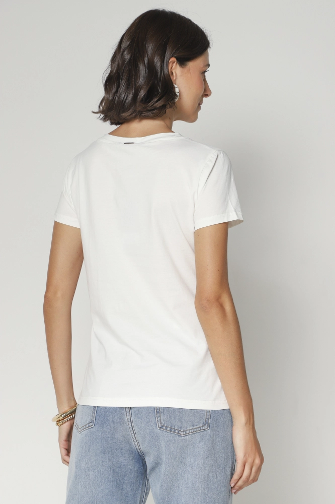 9028215 - Camiseta Decote V Basic OFF-WHITE 9028215 - Camiseta Decote V Basic OFF-WHITE - Imagem 2