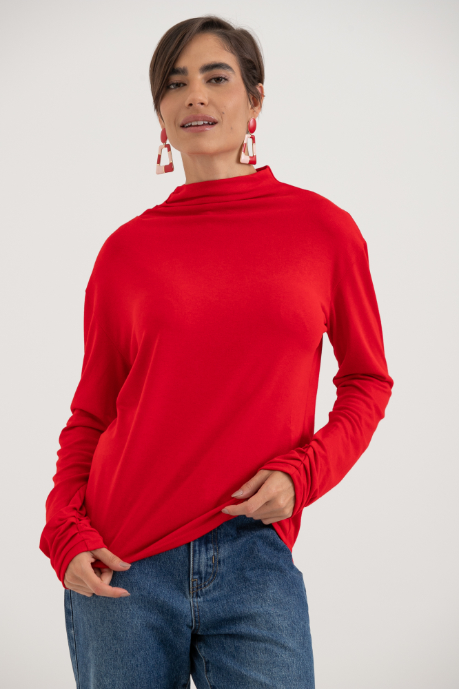 9034002 - Blusa Gola Alta Franzida VERMELHO 9034002 - Blusa Gola Alta Franzida VERMELHO