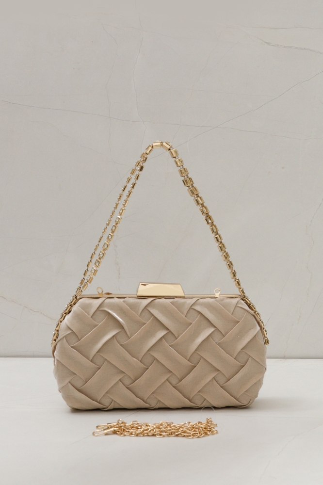 9035836 - Bolsa Clutch com Detalhes Alça Corrente BEGE 9035836 - Bolsa Clutch com Detalhes Alça Corrente BEGE