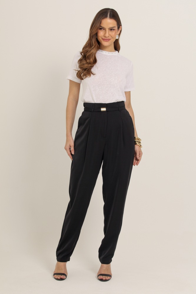 9036121 - Calça Reta Alfaiataria Com Cinto  PRETO