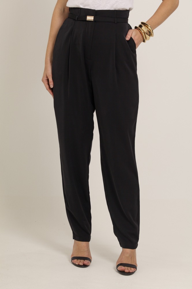 9036121 - Calça Reta Alfaiataria Com Cinto  PRETO