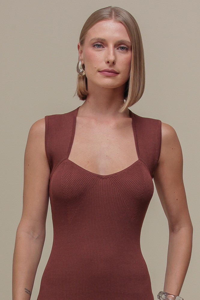 9036317 - Vestido Tricô Midi Alça Larga MARROM