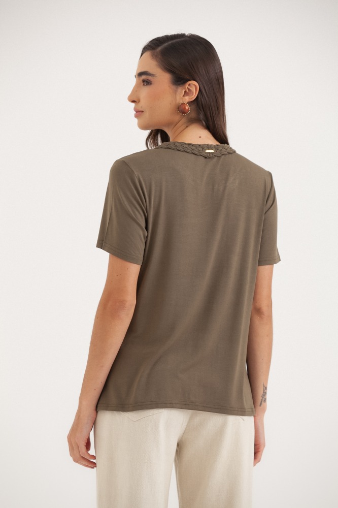 9036551 - Camiseta Decote Trançado  VERDE OLIVA