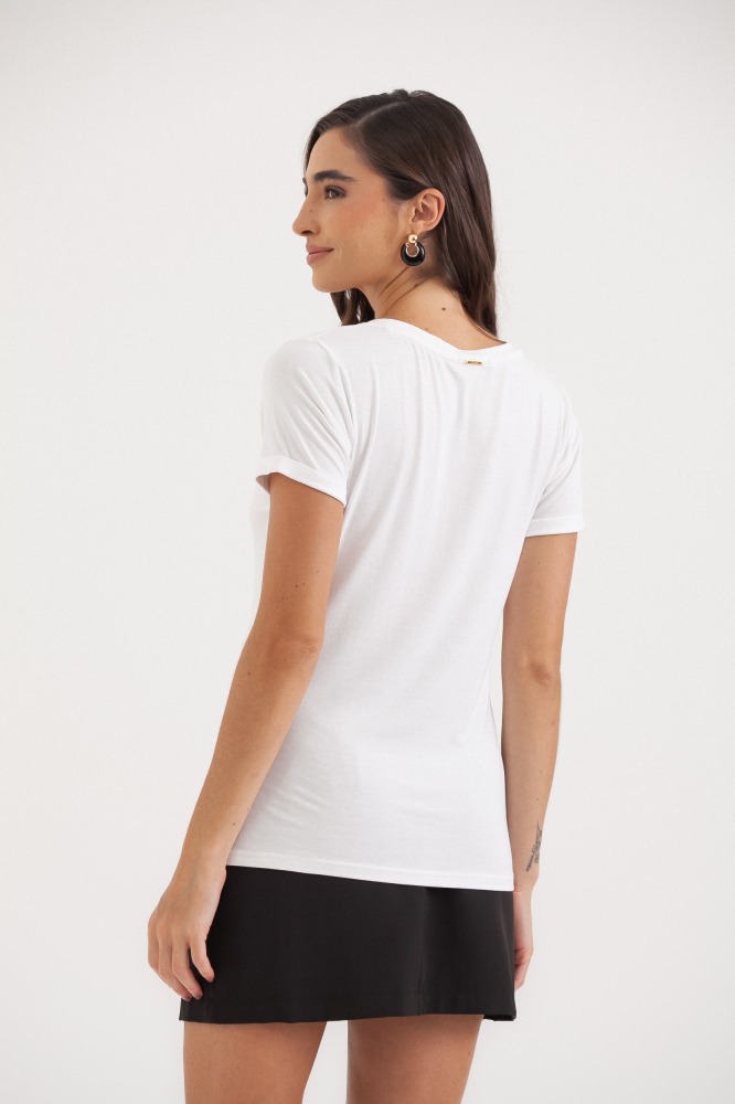 9036552 - Camiseta Basic Decote V  OFF-WHITE