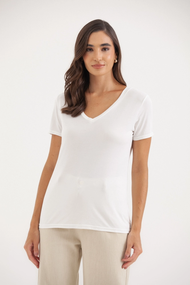 9036555 - Camiseta Basic Decote V BRANCO 9036555 - Camiseta Basic Decote V BRANCO - Imagem 1