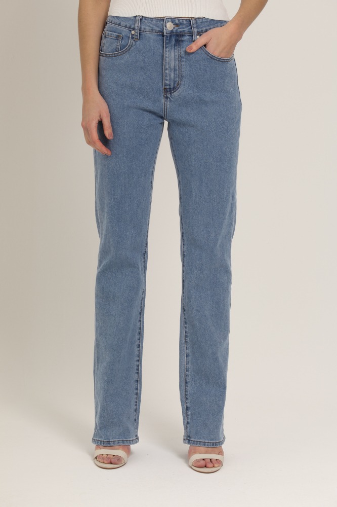 9036960 - Calça Jeans Reta JEANS