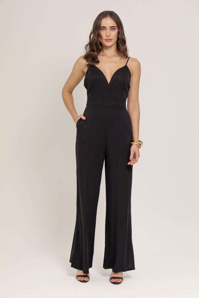 9036994 - Macacão Viscose Decote V  PRETO