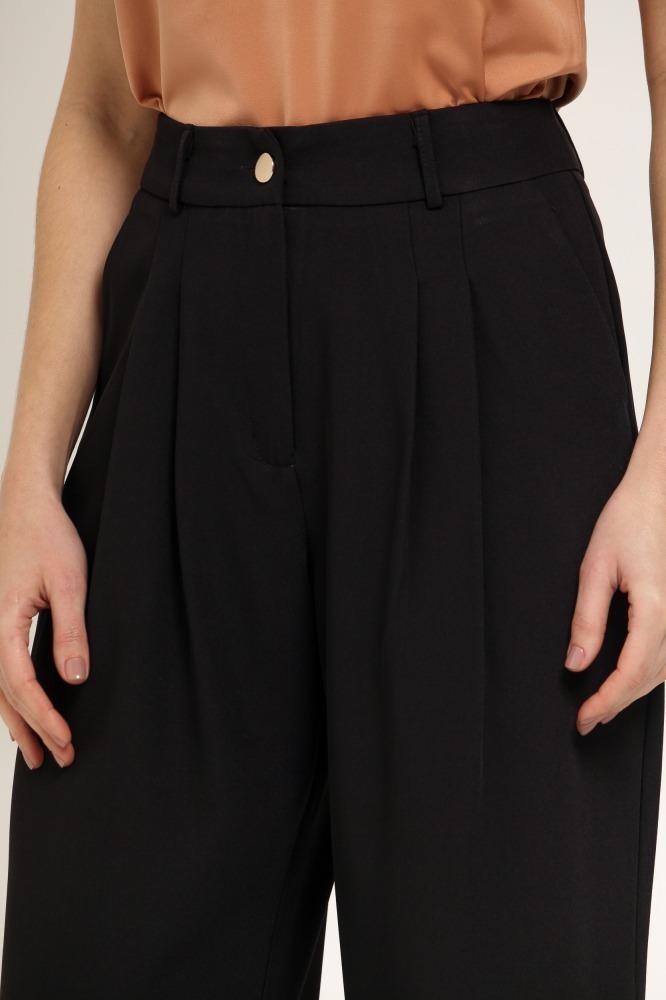 9037026 - Calça Reta Alfaiataria PRETO