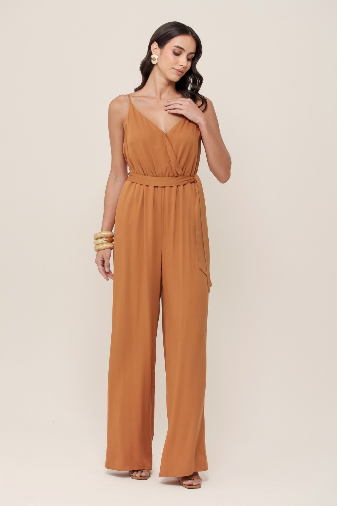 9037029 - Macacão Transpassado em Viscose CAMEL