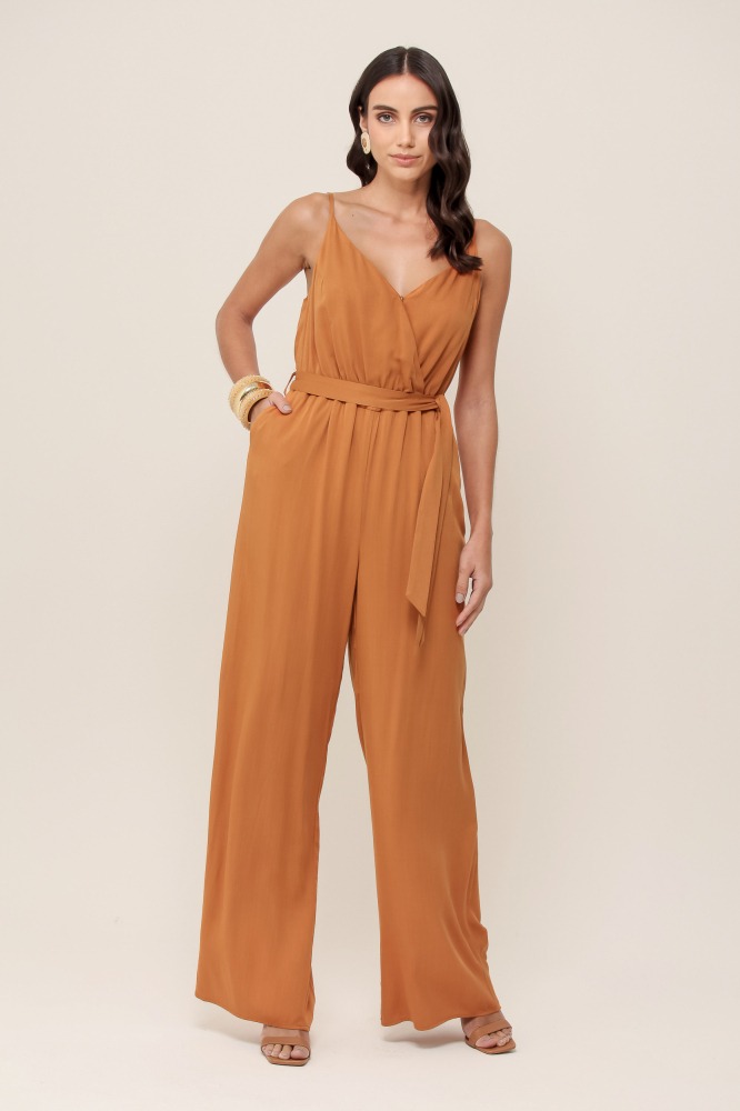9037029 - Macacão Transpassado em Viscose CAMEL