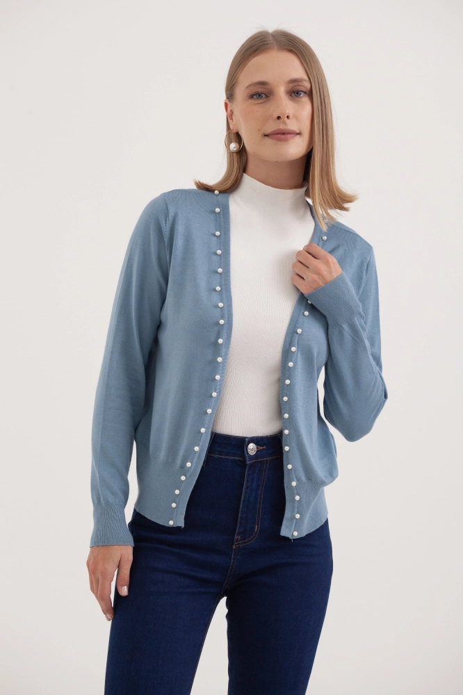 9037080 - Cardigan Tricô Com Pérolas AZUL 9037080 - Cardigan Tricô Com Pérolas AZUL - Imagem 2