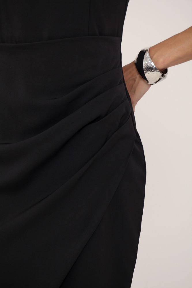 9037088 - Vestido Midi Assimétrico PRETO