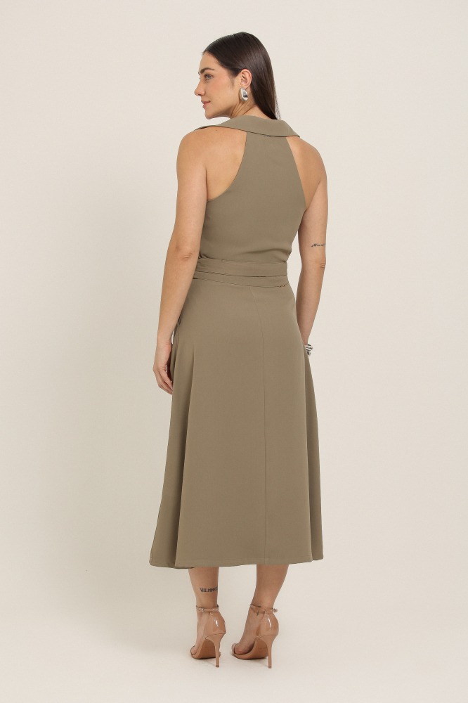 9037100  - Regata Alfaiataria Decote V  VERDE 