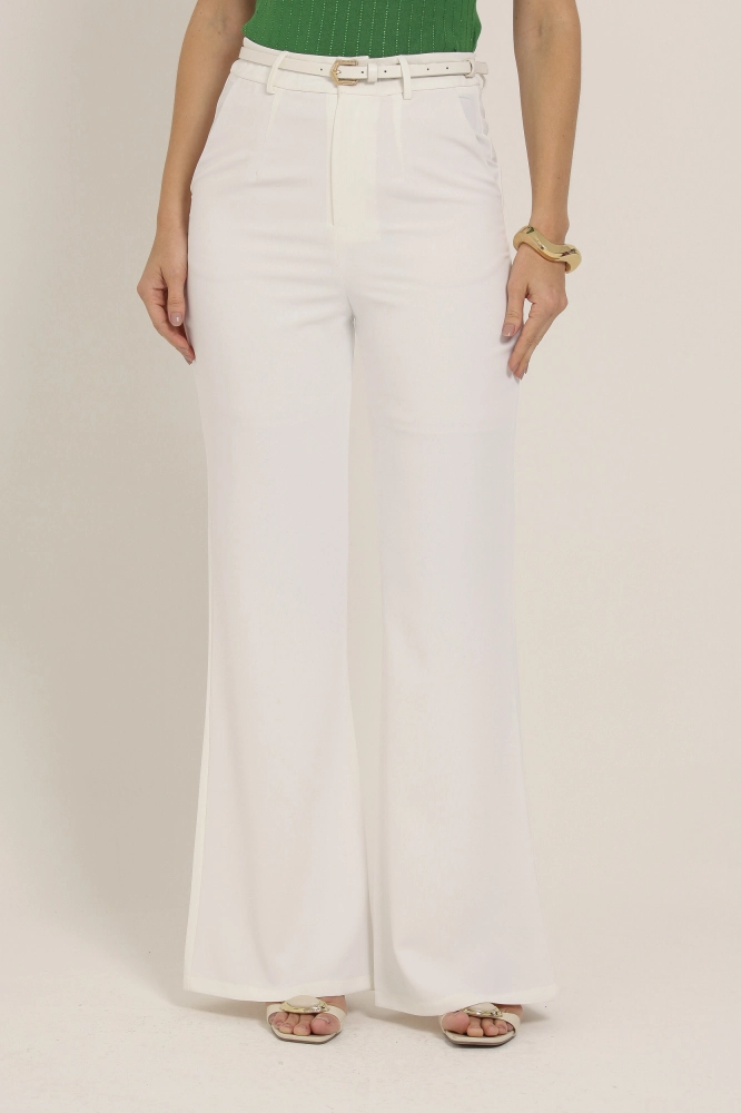 9037134 -  Calça Flare Alfaiataria OFF-WHITE - Imagem 2