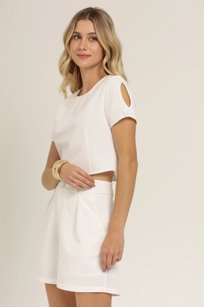 9037143 -Blusa Cropped Alfaiataria Detalhe Manga OFF-WHITE 9037143 -Blusa Cropped Alfaiataria Detalhe Manga OFF-WHITE - Imagem 2