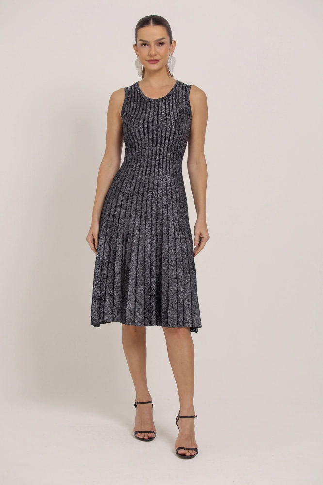 9037300 - Vestido Midi Tricô Brilhante PRETO 9037300 - Vestido Midi Tricô Brilhante PRETO