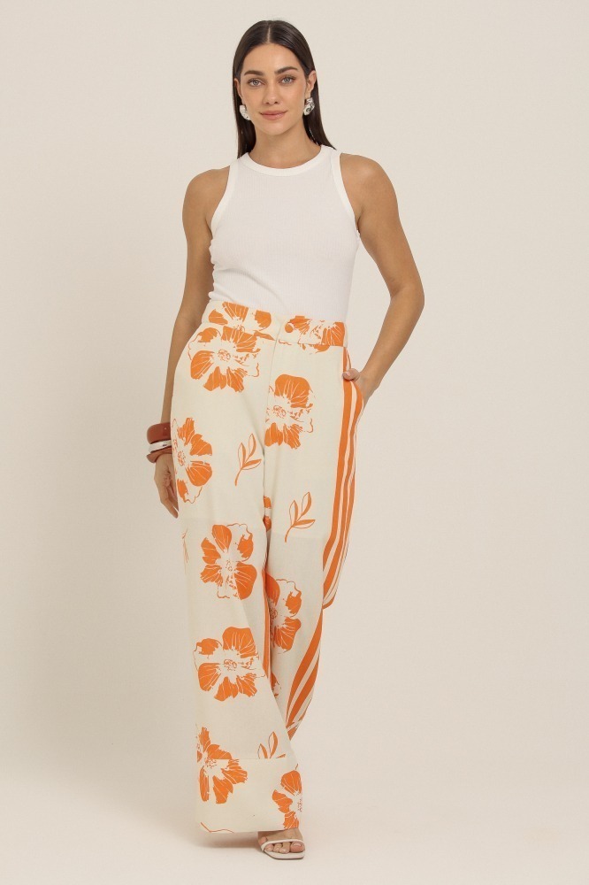 9037343 - Calça Pantacourt Estampada Caminhos Florais LARANJA