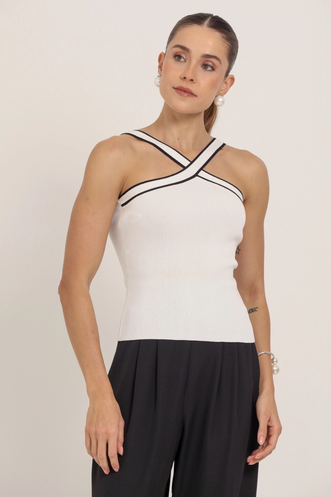 9037348 - Blusa Tricot Bicolor Alça Cruzada OFF-WHITE - Imagem 2