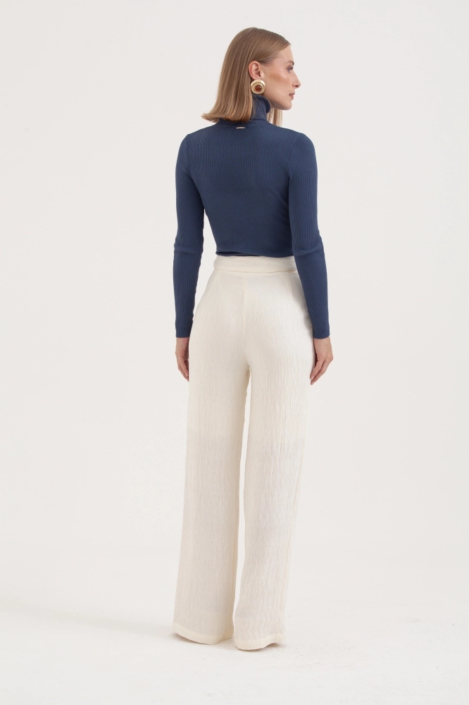 9037399 - Calça Anarruga OFF-WHITE 9037399 - Calça Anarruga OFF-WHITE - Imagem 2
