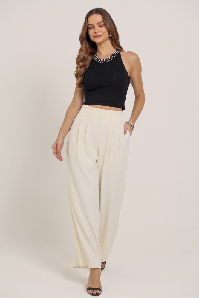 9037422 - Blusa Tricot Cava Americana Strass Decote PRETO