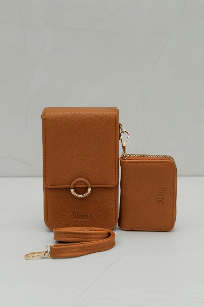 9037470 - Porta Celular Fecho Argola CARAMELO 9037470 - Porta Celular Fecho Argola CARAMELO