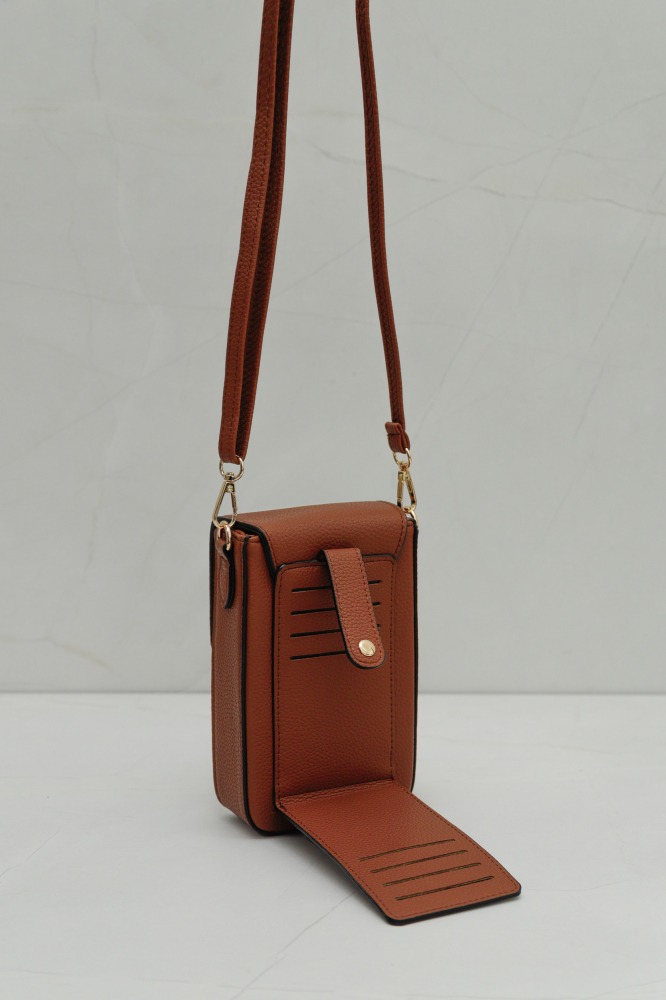 9037472 - Porta Celular Fecho Sextavado MARROM 9037472 - Porta Celular Fecho Sextavado MARROM