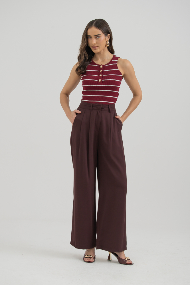9037490 - Blusa Tricot Sem Manga Listrada Com Botões CEREJA