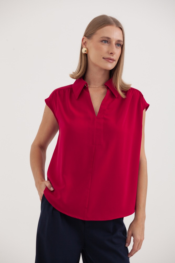 9037530 - Camisa Ampla Ombro Franzido CEREJA