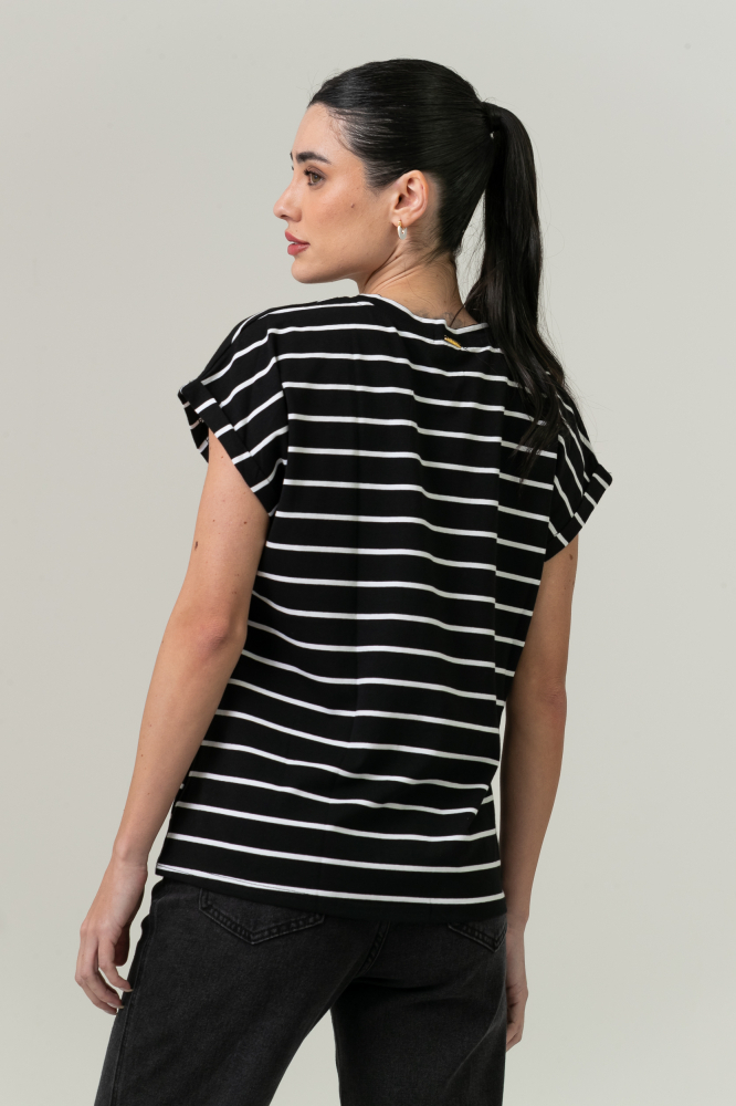 9037565 - Blusa Listrada Manga E Cava Caída PRETO 9037565 - Blusa Listrada Manga E Cava Caída PRETO