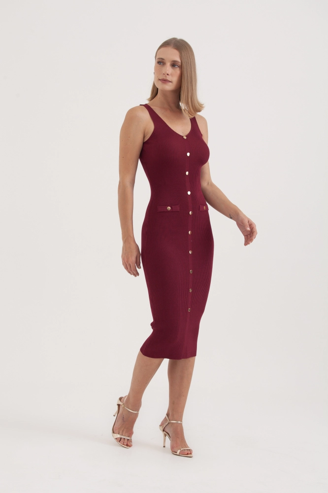 9037578 - Vestido Regata Tricot Midi Com Botões E Lapelas VINHO 9037578 - Vestido Regata Tricot Midi Com Botões E Lapelas VINHO - Imagem 2