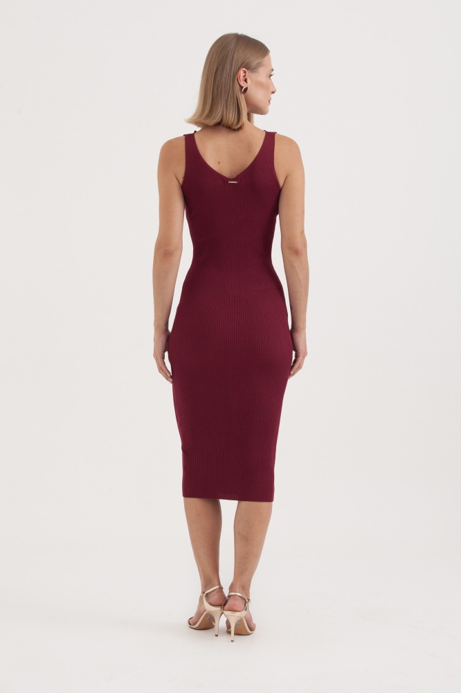 9037578 - Vestido Regata Tricot Midi Com Botões E Lapelas VINHO 9037578 - Vestido Regata Tricot Midi Com Botões E Lapelas VINHO