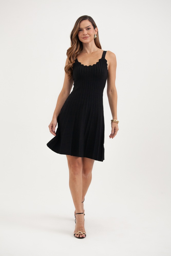 9037579 - Vestido Em Tricot Com Alça E Saia Ampla PRETO 9037579 - Vestido Em Tricot Com Alça E Saia Ampla PRETO