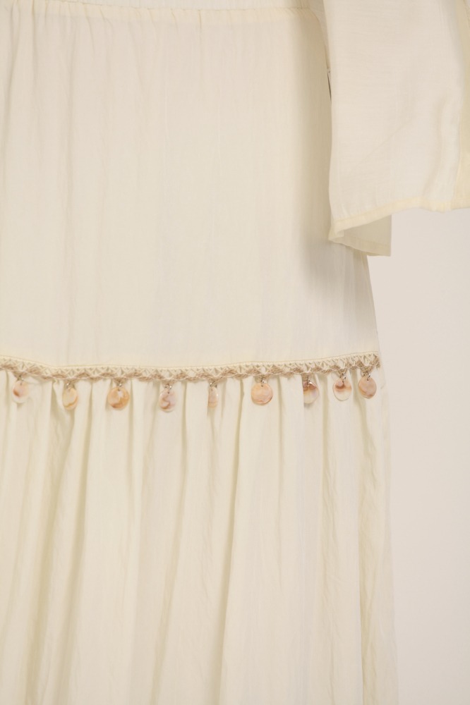9037626 - Saia Longa Com Crochê E Pingentes AREIA