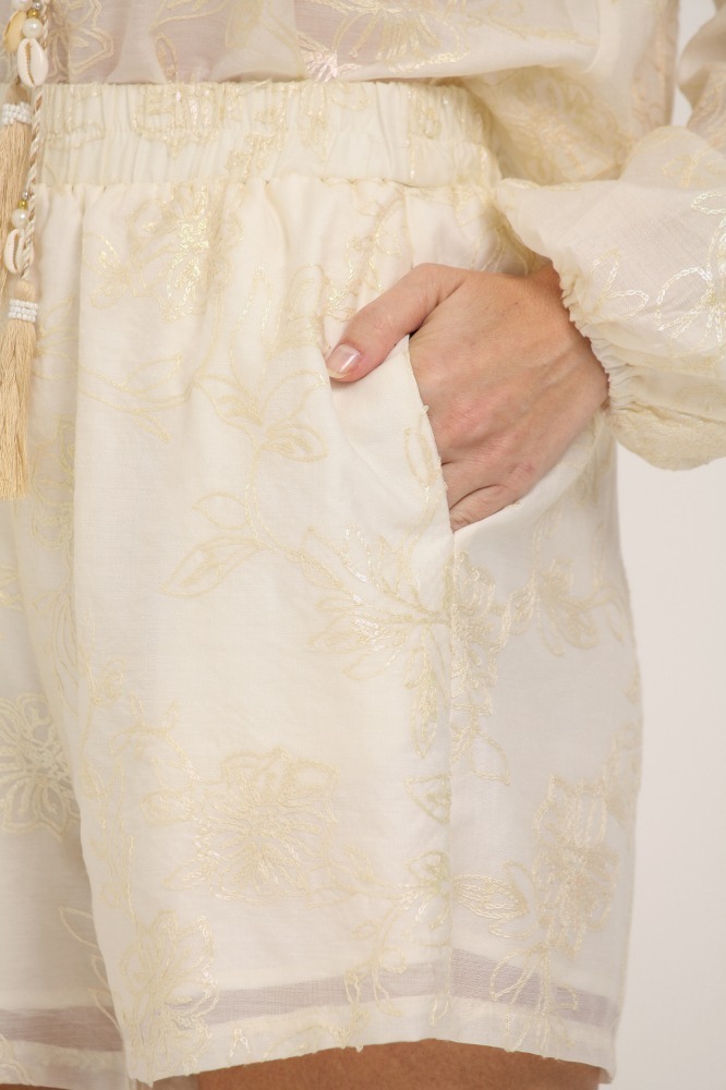 9037628 - Shorts Bordado Com Elástico AREIA