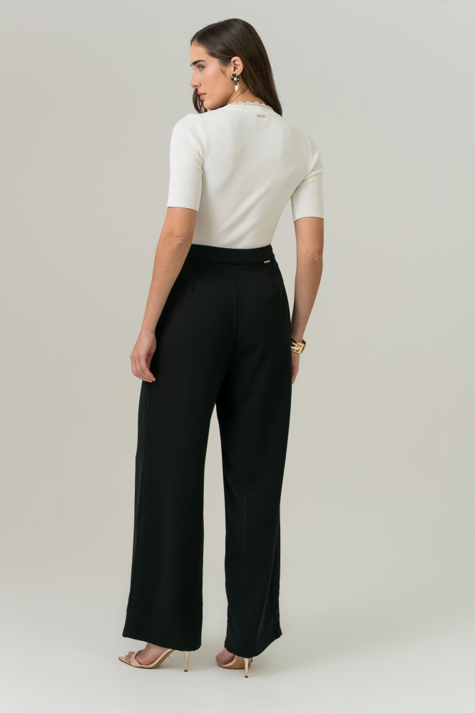 9037657 - Calça Pantalona Alfaiataria Com Pregas PRETO