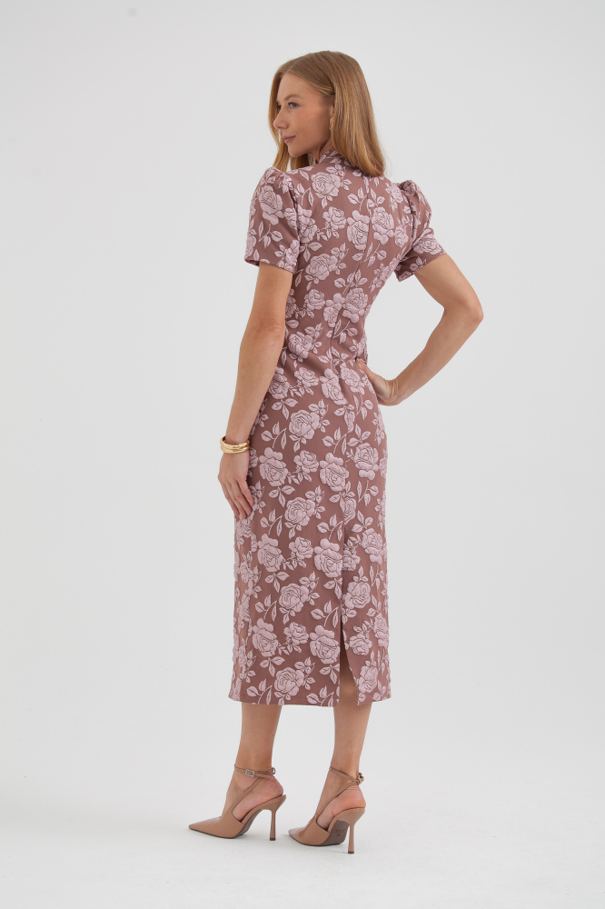 9037660 - Vestido Jacquard Floral Manga Bufante ROSÊ 9037660 - Vestido Jacquard Floral Manga Bufante ROSÊ