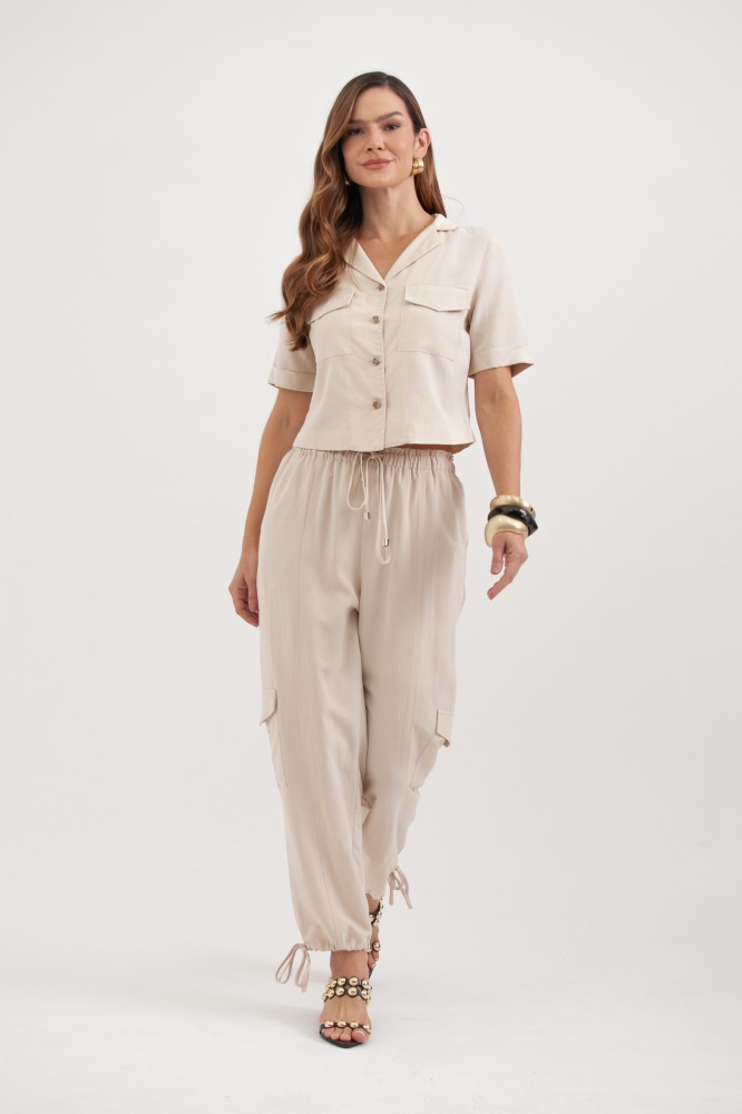 9037676 - Calça Clochard Linho Com Bolsos E Amarração BEGE