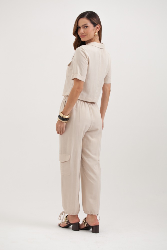 9037676 - Calça Clochard Linho Com Bolsos E Amarração BEGE