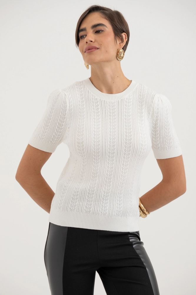 9037687 - Blusa Tricot Manga Curta Ponto Desenhado BRANCO 9037687 - Blusa Tricot Manga Curta Ponto Desenhado BRANCO - Imagem 1