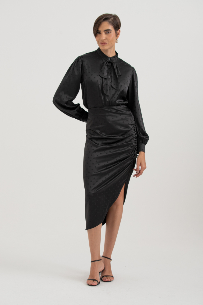 9037757 - Camisa Com Laço Acetinada PRETO 9037757 - Camisa Com Laço Acetinada PRETO