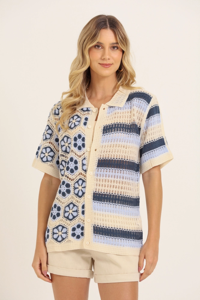 9037789 - Camisa Crochê Flores E Listras AZUL