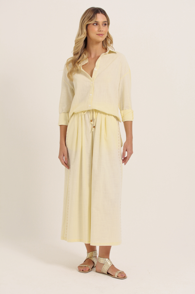 9037802 - Calça Linho Detalhe Bordado Lateral AREIA