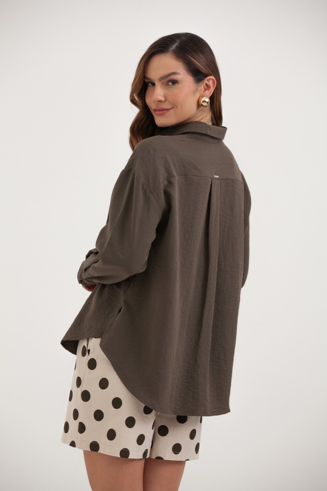 9037804 - Camisa Ampla Recorte E Detalhe Na Cintura MARROM
