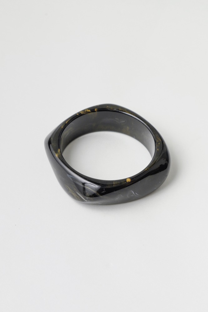 9037843 - Bracelete Resinado Orgânico PRETO 9037843 - Bracelete Resinado Orgânico PRETO