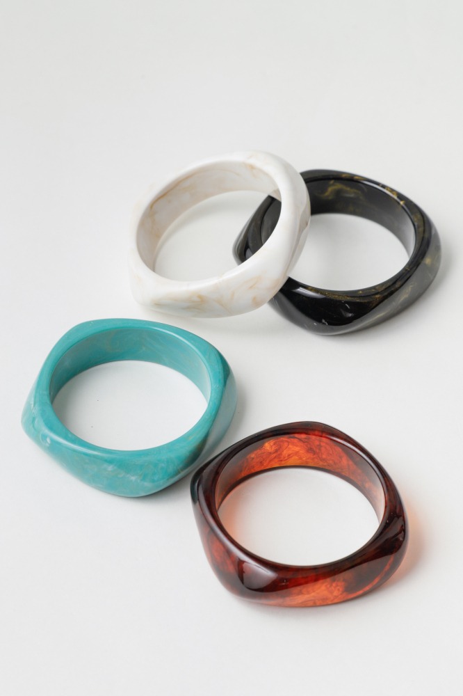9037843 - Bracelete Resinado Orgânico PRETO 9037843 - Bracelete Resinado Orgânico PRETO