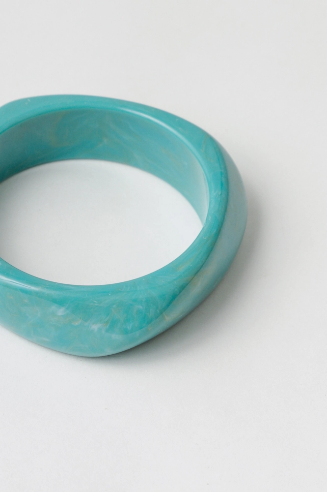 9037843 - Bracelete Resinado Orgânico TURQUESA 9037843 - Bracelete Resinado Orgânico TURQUESA - Imagem 2
