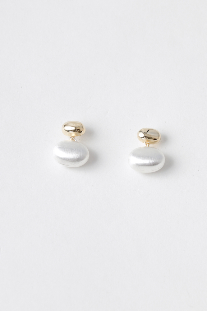 9037888 - Brinco Oval Metalizado Bicolor DOURADO