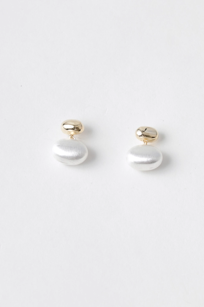 9037888 - Brinco Oval Metalizado Bicolor DOURADO - Imagem 1