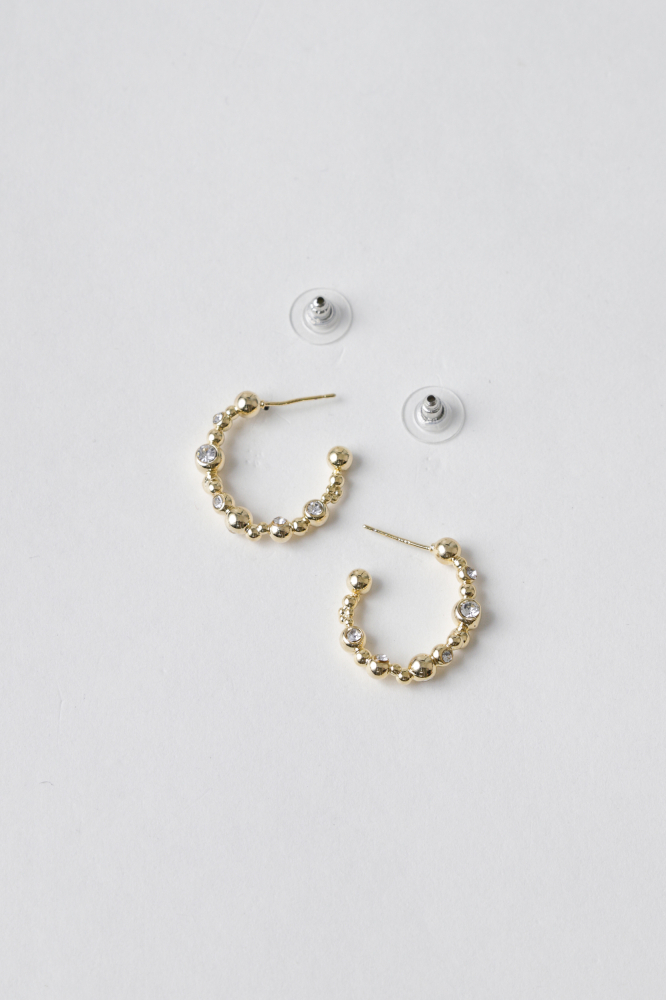 9037956 - Brinco Argola Pequena com Esferas e Strass DOURADO 9037956 - Brinco Argola Pequena com Esferas e Strass DOURADO