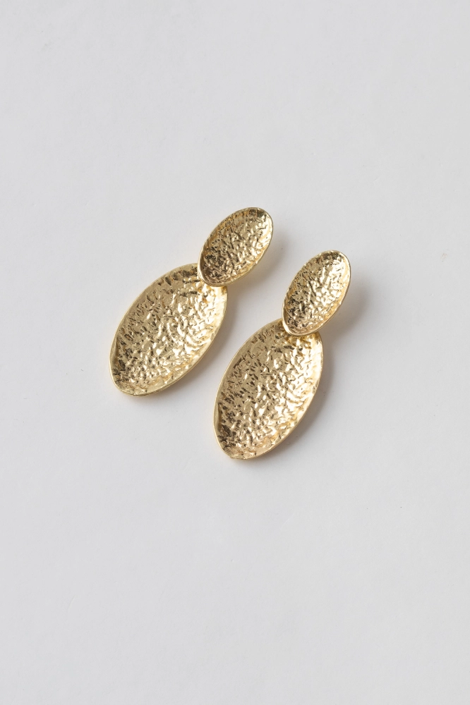 9038014 - Brinco Oval Pendente Texturizado DOURADO 9038014 - Brinco Oval Pendente Texturizado DOURADO - Imagem 1
